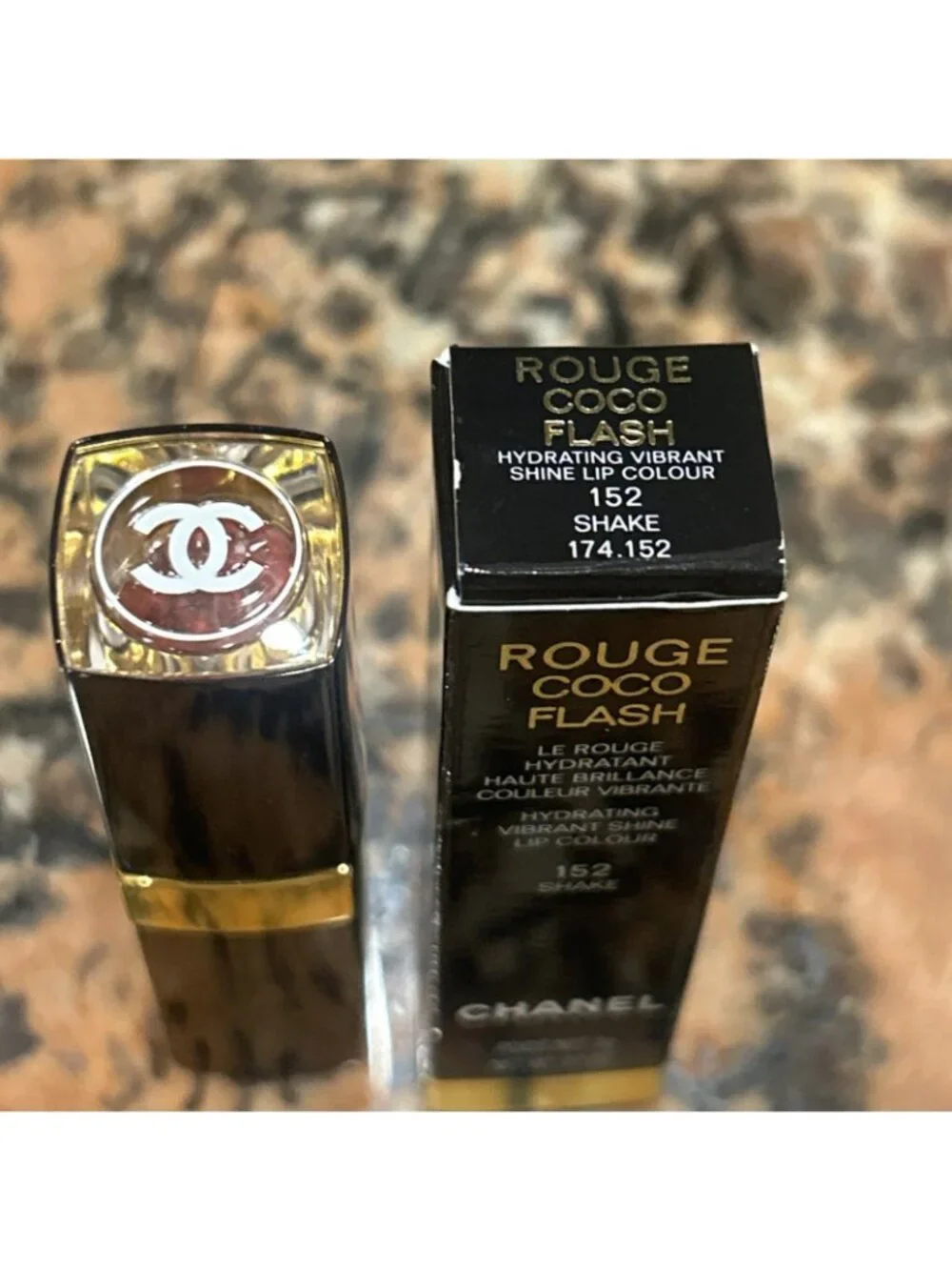 CHANEL Rouge Coco Flash 152 Shake Lipstick Authentic. New In Box